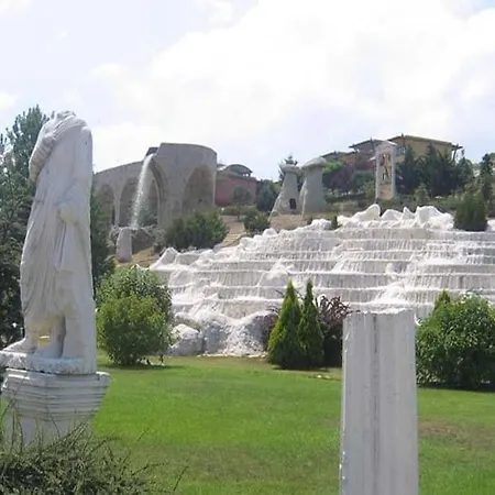 호텔 Doga Tatil Koeyue