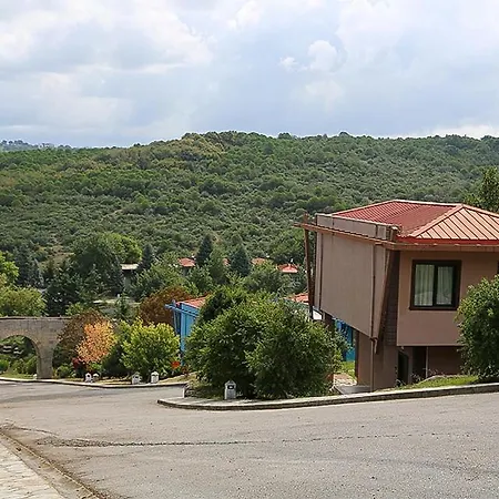 Doga Tatil Koeyue 호텔