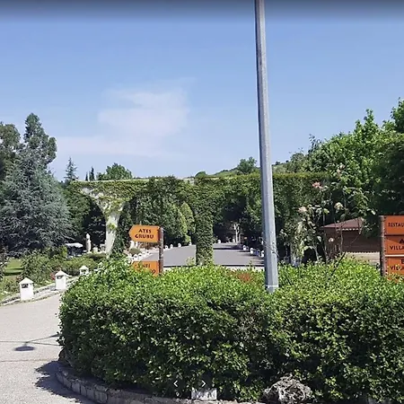 Doga Tatil Koeyue 호텔 *